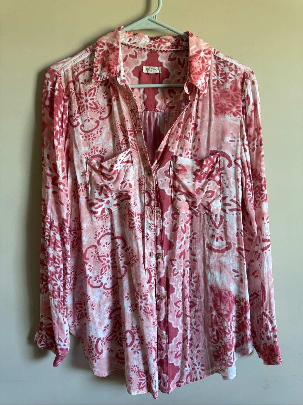 Pilcro Pink and White Patterned Button-Down Shirt